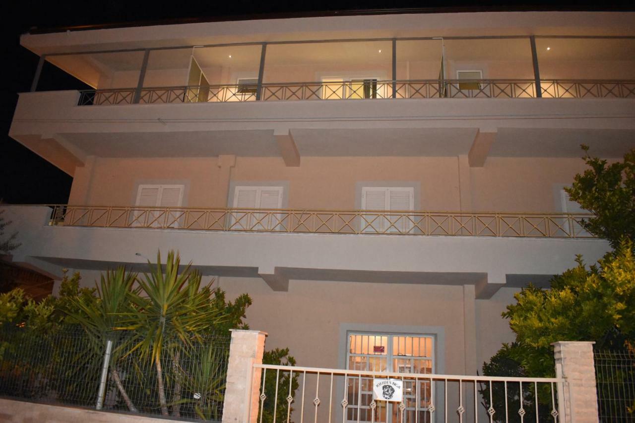 Hotel Vila Nino Berat Ngoại thất bức ảnh