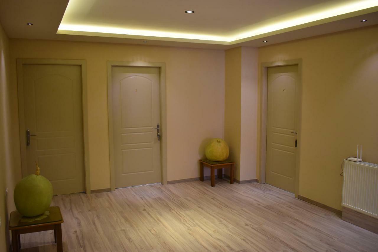Hotel Vila Nino Berat Ngoại thất bức ảnh
